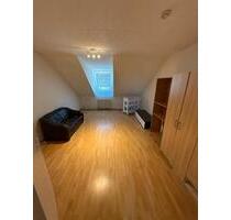 Wohnung in Düsseldorf - 800,00 EUR Kaltmiete, ca.  60,00 m² in Düsseldorf (PLZ: 40233) Flingern Süd