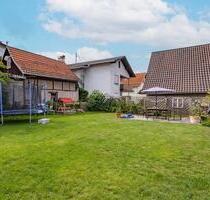 Grosses Haus mit Einliegerwohnung und riesen Garten - Lörrach Salzert