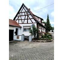 Kleines Häuschen - 123,00 EUR Kaltmiete, ca.  65,00 m² in Rödelsee (PLZ: 97348)