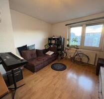 Helle 2-Zimmer-Wohnung teilmöbliert mit EBK in Nürnberg-Nordost