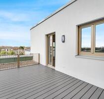 Erstbezug in Citynaher Wohnlage - exklusive 5 Zimmer Wohnung mit großer Dachterrasse und Balkon - Leipzig Mitte