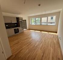 Moderne 2-Zimmer-Wohnung mit EBK | Erstbezug 01.07.2025 - Fürth Bislohe