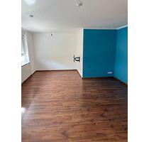 4,5 Zimmer DG-Maisonettewohnung ab 1.9.25 zu vermieten - Stuttgart Feuerbach