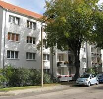 Familienwohnen- hell- ruhige Lage- H.-Heine Straße 47 Naumburg (Saale)