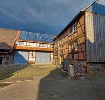 Bauernhof mit 2 Familienhaus - 345.000,00 EUR Kaufpreis, ca.  180,00 m² in Frielendorf (PLZ: 34621)