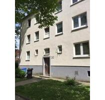 Teilrenovierte 2.Zi.-Wohnung mit großer Wohnküche - Essen Stadtbezirk VI