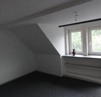 BUNTENBOCK - 3 Zi Altbau-Whg im DG mit BAD-KÜ-EBK - sofort frei - Clausthal-Zellerfeld