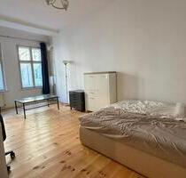 Modernes, möbliertes Studentenstudio im Herzen von Friedrichshain - Berlin Friedrichshain-Kreuzberg