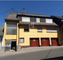 EG-Wohnung (ca. 70m²) mit Einbauküche, auf Layenstraße zu vermiet - Idar-Oberstein