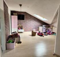 Mietwohnung - 935,00 EUR Kaltmiete, ca.  110,00 m² in Wuppertal (PLZ: 42287) Lichtenplatz