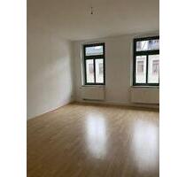 Schöne 3-Zimmer Wohnung mit Balkon! Jetzt sofort einziehen und im neuen Jahr erst zahlen! - Chemnitz Ebersdorf