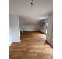 3 Zimmer DG-Wohnung - 1.250,00 EUR Kaltmiete, in Obertshausen (PLZ: 63179)
