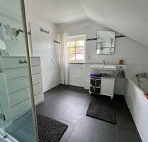 2 Zimmer Wohnung an U6 für Wochenendheimfahrer Pendler - München Schwabing-Freimann