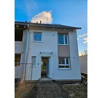 Reihenhaus in Oberndorf - 1.550,00 EUR Kaltmiete, ca.  132,00 m² in Oberndorf am Neckar (PLZ: 78727)