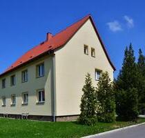 Ruhig, aber zentral in Lugau - 395,00 EUR Kaltmiete, ca.  56,40 m² in Lugau/Erzgebirge (PLZ: 09385)