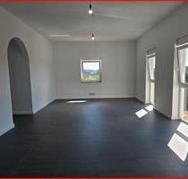 Geräumige, lichtdurchflutete Wohnung in ruhiger Waldrandlage zu vermieten - Seckach