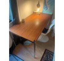 USM Haller Tisch - 450,00 EUR Kaltmiete, in Hamburg (PLZ: 22083) Barmbek-Süd