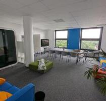 28-220 m2 Büroflächen zur Untermiete im Ullsteinhaus (9. Etage) - Berlin Tempelhof-Schöneberg