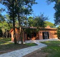 Ein Ort der Heilung am Rande des Dschungels-ParaguaySüdamerika - Höxter