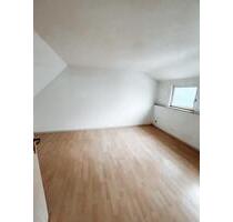 Haus zu Miete in Simmer - 1.200,00 EUR Kaltmiete, in Simmern/Hunsrück (PLZ: 55469)
