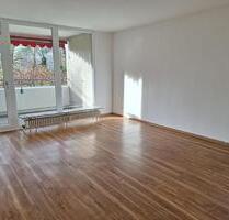 Erstbezug nach Renovierung - Helle 3,5-Zimmer-Wohnung mit Balkon in ruhiger Lage - Erlangen Alterlangen