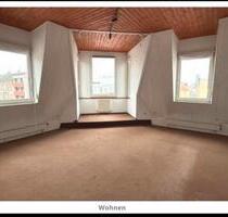 Großzügige 2 Zimmer Wohnung in Fürth im Denkmalschutzflair
