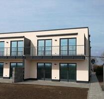 Moderne Wohnung mit Terrasse und Stellplätzen - Großrudestedt