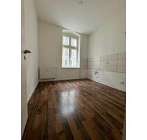 2-Zimmer Altbauwohnung - 530,00 EUR Kaltmiete, ca.  58,00 m² in Magdeburg (PLZ: 39104)