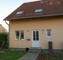 Doppelhaushälfte in Laußnitz bezugsfertig - Königsbrück