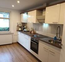 möblierte 2 Raumwohnung - 1.300,00 EUR Kaltmiete, ca.  65,00 m² in Leipzig (PLZ: 04288) Südost