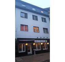 Zentrale Wohnung in Duisburg City in einem ruhigen, gepflegten 6-Familien-Haus!