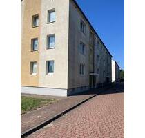 2-Raum-Wohnung mit Seeblick in Ivenack zu vermieten - Stavenhagen