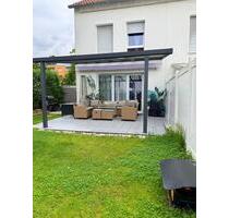 IDEAL FOR SMALL FAMILIES! Partially furnished townhouse with garden in Offenbach-Lauterborn - Offenbach am Main Buchrain