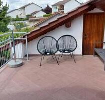 Schöne 3 Zimmer Dachgeschosswohnung mit großer Dachterrasse - Postmünster