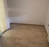Kleine Einliegerwohnung 2 Zimmer, Küchenzeile Bad - Bechtolsheim
