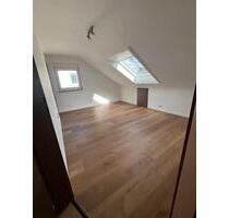 2,5 Zimmerwohnung (50 qm) - 800,00 EUR Kaltmiete, ca.  50,00 m² in Gerlingen (PLZ: 70839)