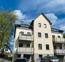 gemütliche DG-Wohnung mit Stellplatz und EBK - Zwickau