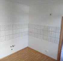 Schöne helle 2 Zi. 50 qm EG-Wohnung ab sofort frei 250 € kalt - Oelsnitz (Erzgebirge)