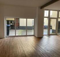 Modernisierte 1-Zi-Wohn. mit Loft-Charakter zur Miete in Duisburg