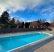 FREI Luxus Ferienhaus MILA LODGE mit großem Aussenpool - Rostock