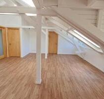 3-Raum Dachgeschossswohnung - 1.290,00 EUR Kaltmiete, in Dresden (PLZ: 01237) Blasewitz