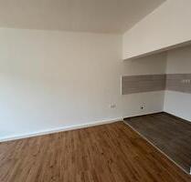 Helle 3 Zimmer Wohnung mit offener Küche in zentraler Lage - Wilhelmshaven