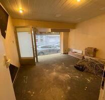 Geschäfts- Büro und Lagerfläche zu vermieten in Oberhausen - Duisburg Beeck