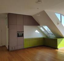 3-Zimmer-DG-Wohnung mit Balkon und EBK - Dillingen an der Donau