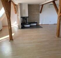 Moderne 3,5 Zimmer Maisonettewohnung in Neuhausen auf den Fildern