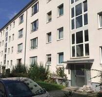 Einzug noch in 2025! Komplett modernisierte 2-Zimmer-Wohnung mit Balkon - Lübeck Sankt Gertrud