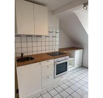 Wohnung DG in zentraler Lage - 425,00 EUR Kaltmiete, ca.  43,00 m² in Aachen (PLZ: 52076) Aachen-Mitte