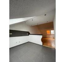 Schöne, helle Dachgeschosswohnung - Spiesen-Elversberg