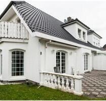 Neuwertige Doppelhaushälfte in Dietzenbach Hexenberg mit Garage