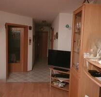 2,5-Zimmer-Wohnung mit Balkon und Garage in Ichenhausen